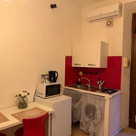 Apartman In Centro A Due Passi Dalla Metro